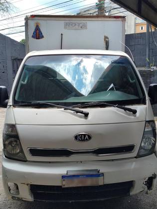 KIA BONGO 2.5 K-2500 4X2 CS TURBO DIESEL 2P MANUAL KIA BONGO 2.5 K-2500 4X2 CS TURBO DIESEL 2P MANUAL
